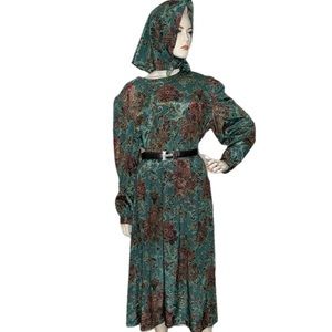 Vintage Floral Paisley Skirt Set